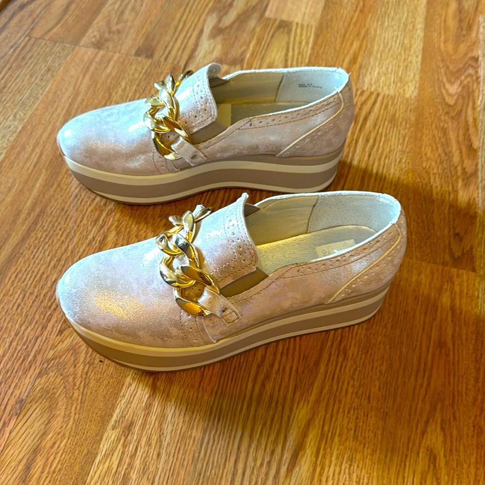Dolce Vita Jhenee Platform Sneaker, Light Gold Nubuck
